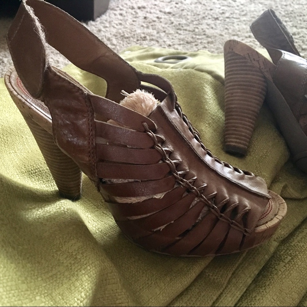 ✨Miss Sixty Leather sandals with cork bottom-sz 8✨